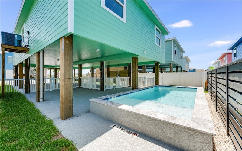 199 Flounder Drive, Port Aransas, TX 78373, 4 Bedrooms Bedrooms, ,3 BathroomsBathrooms,Residential,For Sale,199 Flounder Drive,460722