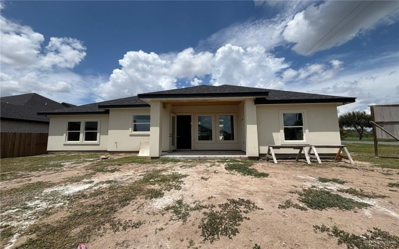 901 Milania Drive, La Feria, TX 78559, 3 Bedrooms Bedrooms, ,2 BathroomsBathrooms,Residential,For Sale,901 Milania Drive,0,451252