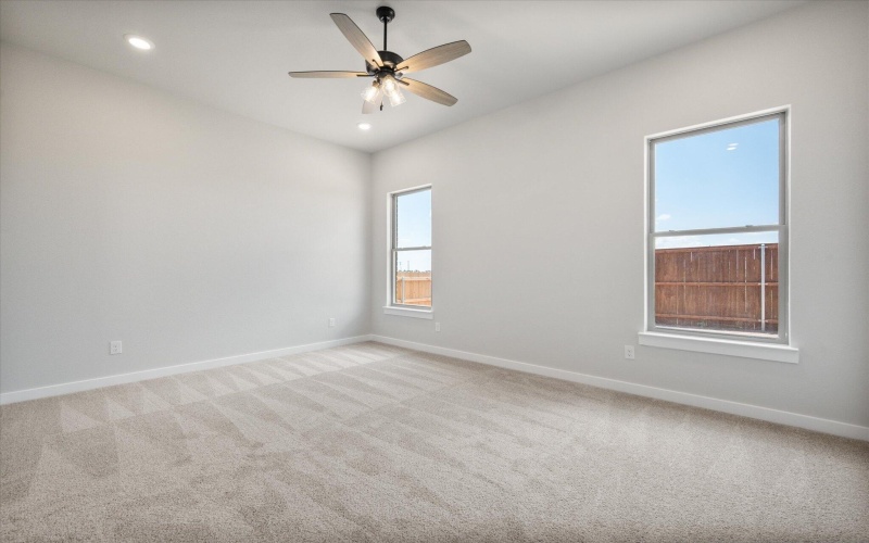 917 E 35th Street, Wolfforth, TX 79382, 3 Bedrooms Bedrooms, ,2 BathroomsBathrooms,Residential,For Sale,917 E 35th Street,202556421