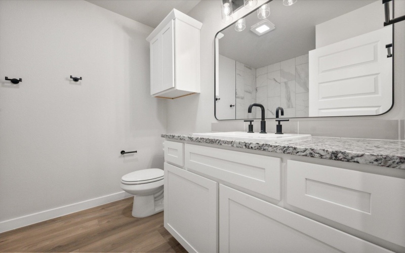 917 E 35th Street, Wolfforth, TX 79382, 3 Bedrooms Bedrooms, ,2 BathroomsBathrooms,Residential,For Sale,917 E 35th Street,202556421
