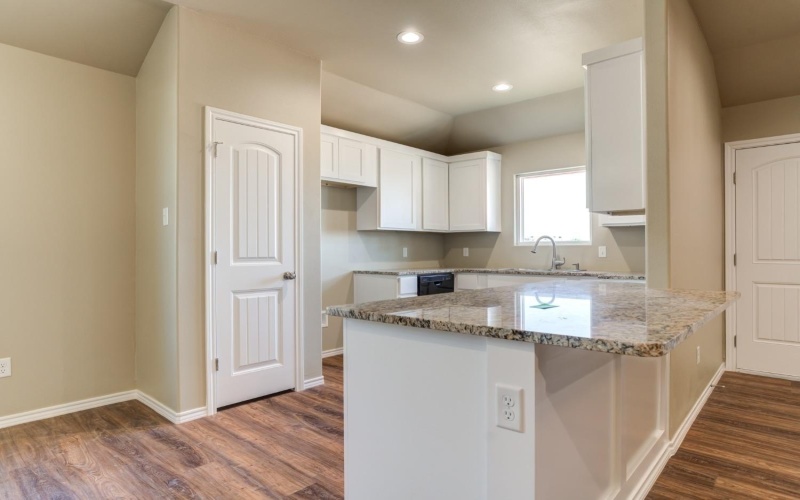 930 E Municipal Drive, Lubbock, TX 79403, 3 Habitaciones Habitaciones , ,2 BañosBaños,Residential,En Venta,930 E Municipal Drive,202556464