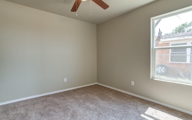 930 E Municipal Drive, Lubbock, TX 79403, 3 Habitaciones Habitaciones , ,2 BañosBaños,Residential,En Venta,930 E Municipal Drive,202556464