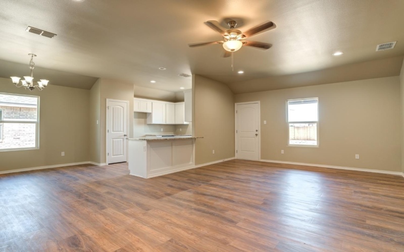 930 E Municipal Drive, Lubbock, TX 79403, 3 Habitaciones Habitaciones , ,2 BañosBaños,Residential,En Venta,930 E Municipal Drive,202556464