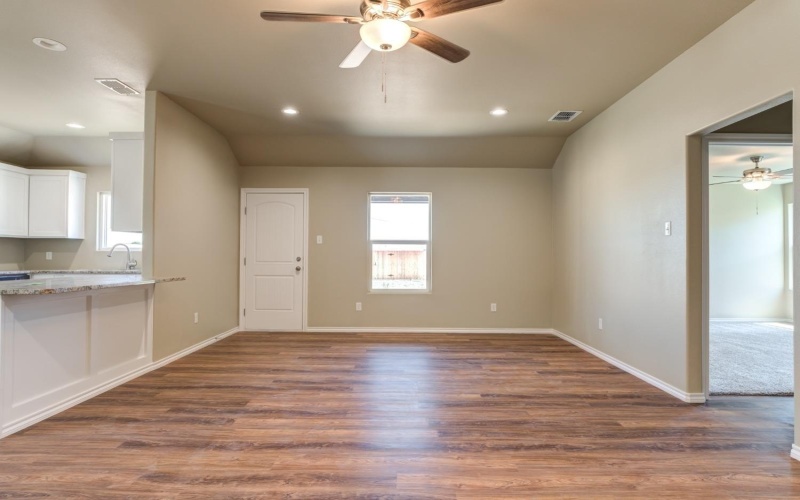 930 E Municipal Drive, Lubbock, TX 79403, 3 Habitaciones Habitaciones , ,2 BañosBaños,Residential,En Venta,930 E Municipal Drive,202556464