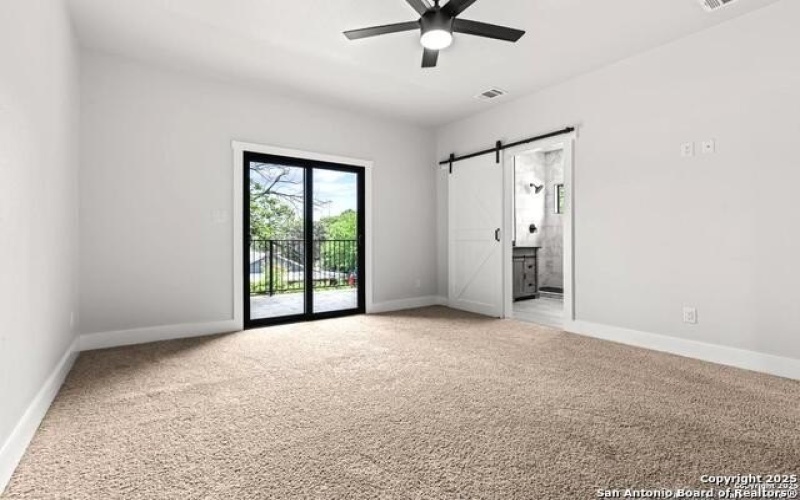 302 Bank, San Antonio, TX 78204, 3 Bedrooms Bedrooms, ,2 BathroomsBathrooms,Residential,For Sale,302 Bank,0,1876474