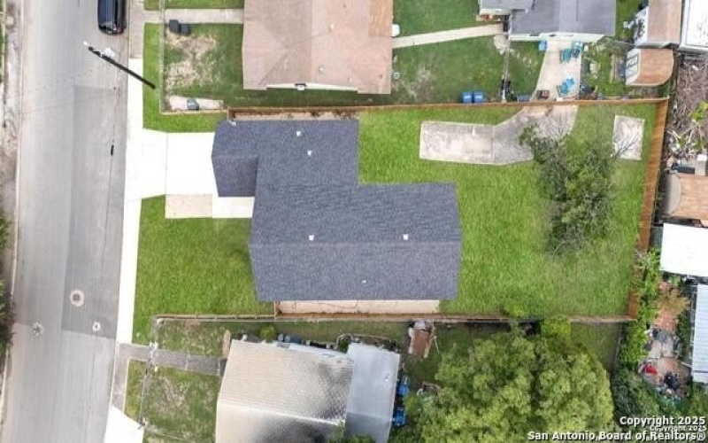 302 Bank, San Antonio, TX 78204, 3 Bedrooms Bedrooms, ,2 BathroomsBathrooms,Residential,For Sale,302 Bank,0,1876474