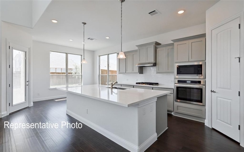 544 Station Drive, Waxahachie, TX 75167, 4 Habitaciones Habitaciones , ,3 BañosBaños,Residential,En Venta,544 Station Drive,20850103