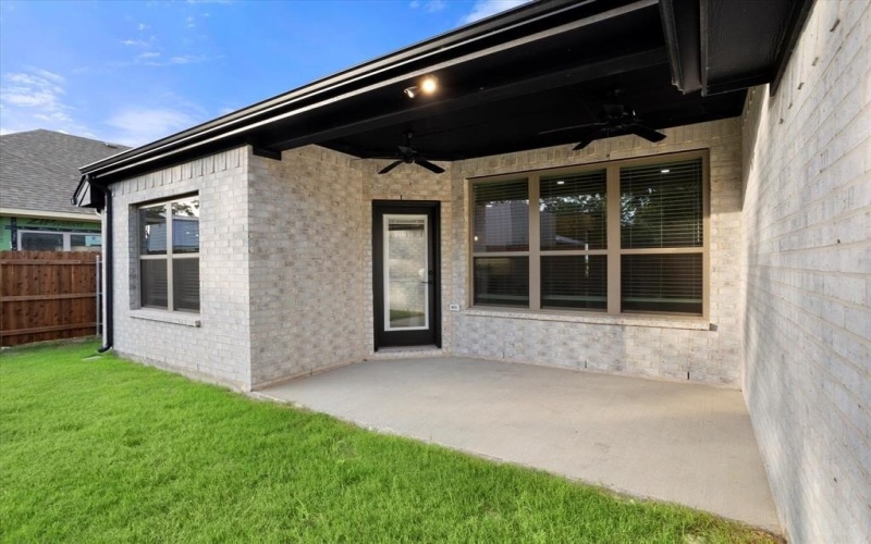 707 Escovedo Drive, Italy, TX 76651, 3 Habitaciones Habitaciones , ,2 BañosBaños,Residential,En Venta,707 Escovedo Drive,0,20968782