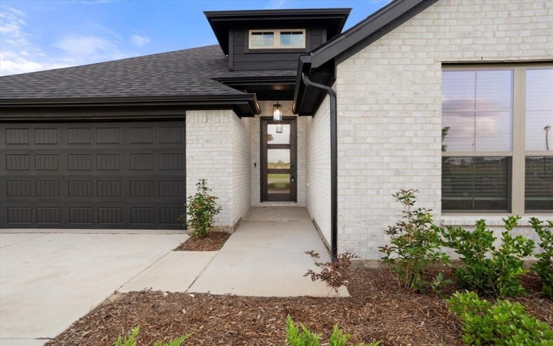 707 Escovedo Drive, Italy, TX 76651, 3 Habitaciones Habitaciones , ,2 BañosBaños,Residential,En Venta,707 Escovedo Drive,0,20968782