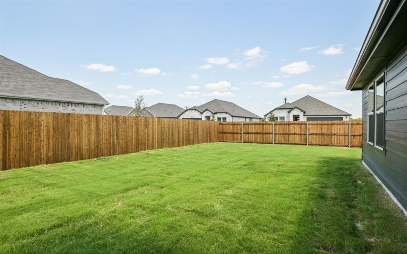 301 Yellowstar Lane, Lavon, TX 75166, 4 Habitaciones Habitaciones , ,3 BañosBaños,Residential,En Venta,301 Yellowstar Lane,0,20971249