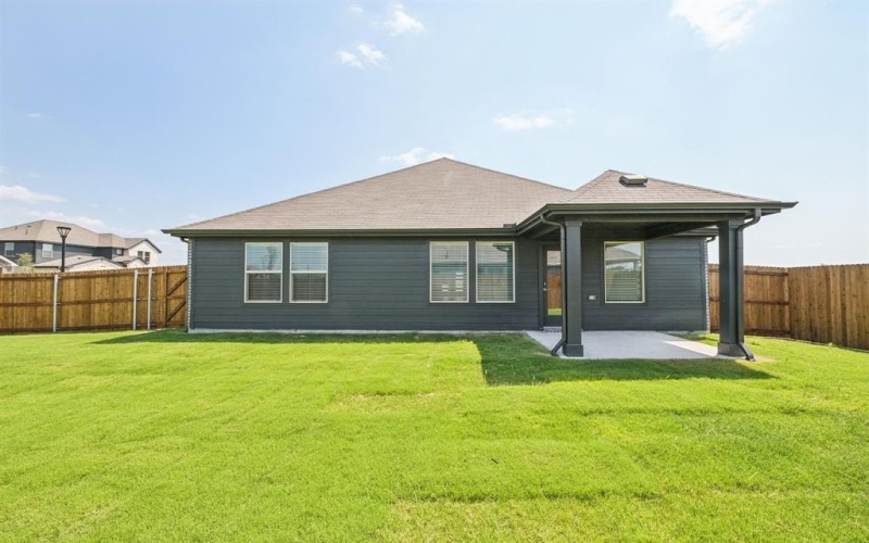 301 Yellowstar Lane, Lavon, TX 75166, 4 Habitaciones Habitaciones , ,3 BañosBaños,Residential,En Venta,301 Yellowstar Lane,0,20971249