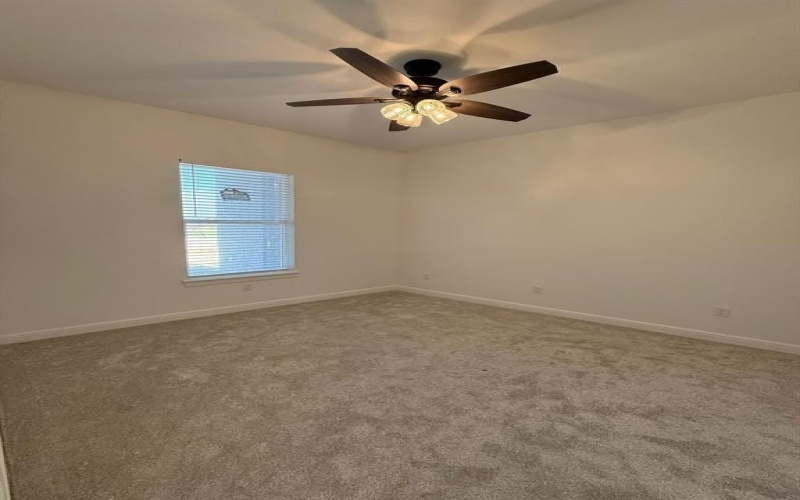 192 Lakeview Circle, Pilot Point, TX 76258, 4 Habitaciones Habitaciones , ,2 BañosBaños,Residential,En Venta,192 Lakeview Circle,0,20971721