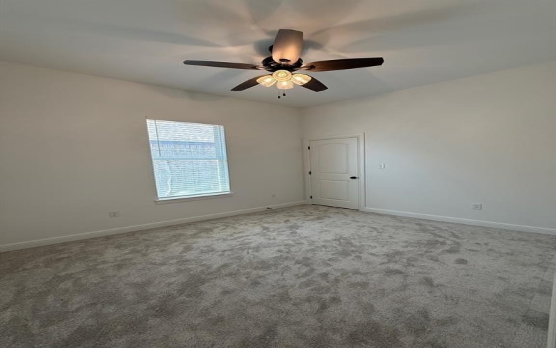 192 Lakeview Circle, Pilot Point, TX 76258, 4 Habitaciones Habitaciones , ,2 BañosBaños,Residential,En Venta,192 Lakeview Circle,0,20971721