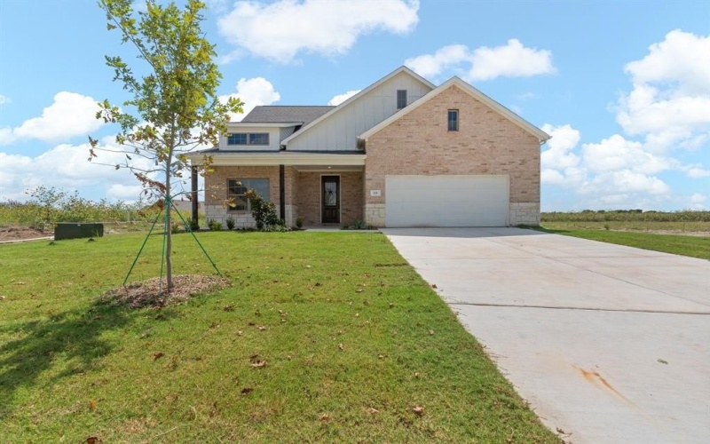 225 Brahman Street, Venus, TX 76084, 5 Bedrooms Bedrooms, ,3 BathroomsBathrooms,Residential,For Sale,225 Brahman Street,0,20971842
