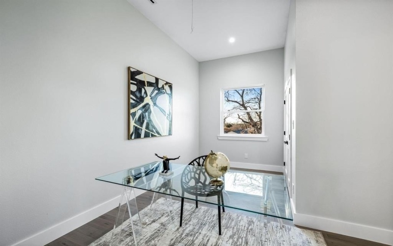 4603 Newmore Avenue, Dallas, TX 75209, 5 Habitaciones Habitaciones , ,3 BañosBaños,Residential,En Venta,4603 Newmore Avenue,20971948