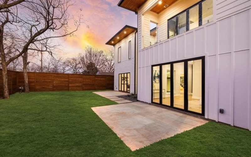 4603 Newmore Avenue, Dallas, TX 75209, 5 Habitaciones Habitaciones , ,3 BañosBaños,Residential,En Venta,4603 Newmore Avenue,20971948