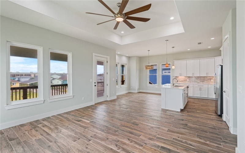 1007 S Live Oak Street, Rockport, TX 78382, 3 Bedrooms Bedrooms, ,2 BathroomsBathrooms,Residential,For Sale,1007 S Live Oak Street,447690