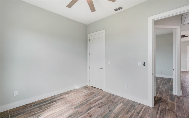 1007 S Live Oak Street, Rockport, TX 78382, 3 Bedrooms Bedrooms, ,2 BathroomsBathrooms,Residential,For Sale,1007 S Live Oak Street,447690