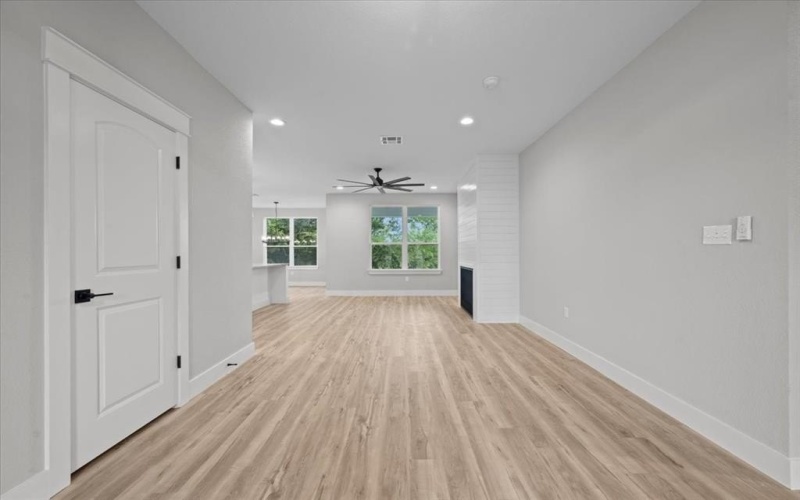 304 Heather Run, Woodway, TX 76712, 4 Bedrooms Bedrooms, ,3 BathroomsBathrooms,Residential,For Sale,304 Heather Run,20972096