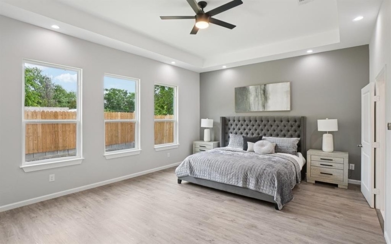 4535 W Lake Highlands Drive, The Colony, TX 75056, 4 Bedrooms Bedrooms, ,3 BathroomsBathrooms,Residential,For Sale,4535 W Lake Highlands Drive,20973074