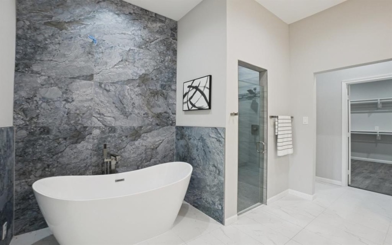 4535 W Lake Highlands Drive, The Colony, TX 75056, 4 Bedrooms Bedrooms, ,3 BathroomsBathrooms,Residential,For Sale,4535 W Lake Highlands Drive,20973074