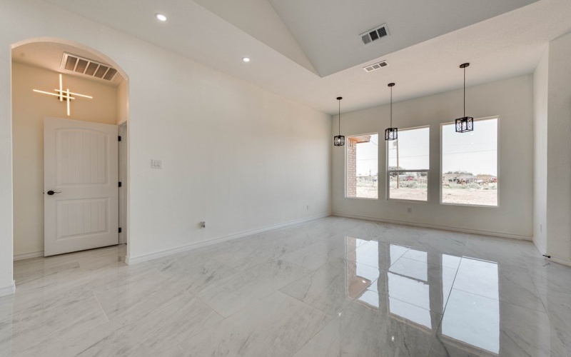 12045 W Palomino Dr, Odessa, TX 79764, 4 Bedrooms Bedrooms, ,2 BathroomsBathrooms,Residential,For Sale,12045 W Palomino Dr,50083035