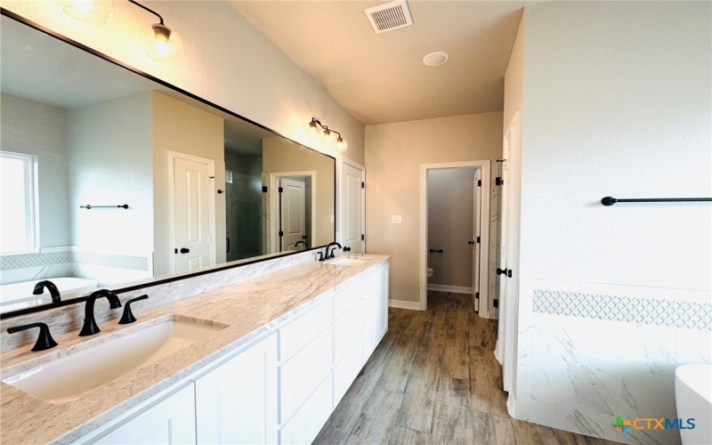 207 Creek Plum Lane, Temple, TX 76502, 4 Bedrooms Bedrooms, ,2 BathroomsBathrooms,Residential,For Sale,207 Creek Plum Lane,562212