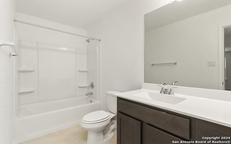 2515 Chronos Drive, San Antonio, TX 78245, 3 Habitaciones Habitaciones , ,2 BañosBaños,Residential,En Venta,2515 Chronos Drive,1773536