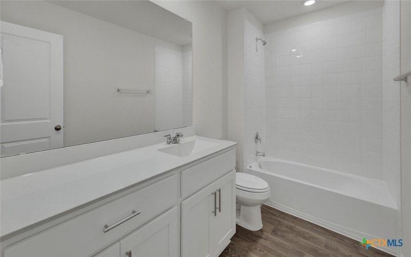 260 LAS LOMAS Drive, San Marcos, TX 78666, 4 Bedrooms Bedrooms, ,3 BathroomsBathrooms,Residential,For Sale,260 LAS LOMAS Drive,583380