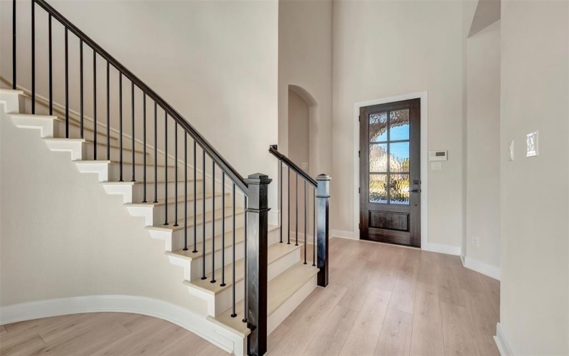 2218 Village Trail, Lakewood Village, TX 75068, 4 Bedrooms Bedrooms, ,5 BathroomsBathrooms,Residential,For Sale,2218 Village Trail,0,20972327