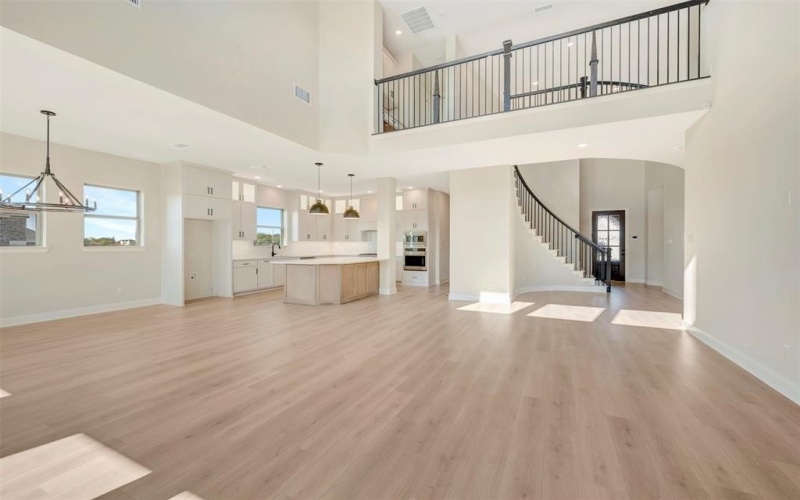 2218 Village Trail, Lakewood Village, TX 75068, 4 Bedrooms Bedrooms, ,5 BathroomsBathrooms,Residential,For Sale,2218 Village Trail,0,20972327