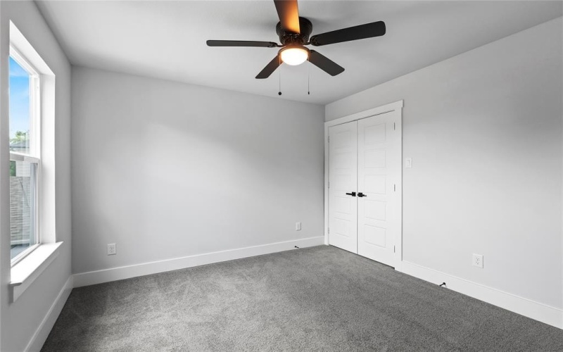 3211 Chihuahua Avenue, Dallas, TX 75212, 3 Bedrooms Bedrooms, ,2 BathroomsBathrooms,Residential,For Sale,3211 Chihuahua Avenue,20972496