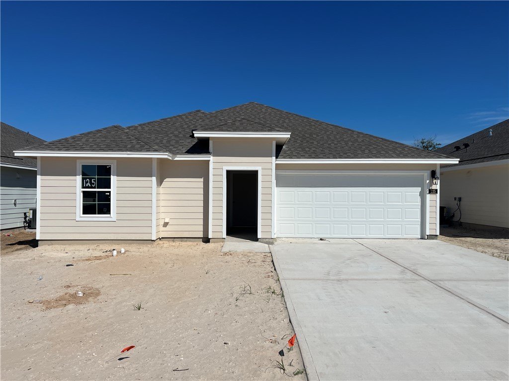 125 Montego Drive, Rockport, TX 78382, 3 Bedrooms Bedrooms, ,2 BathroomsBathrooms,Residential,For Sale,125 Montego Drive,456285