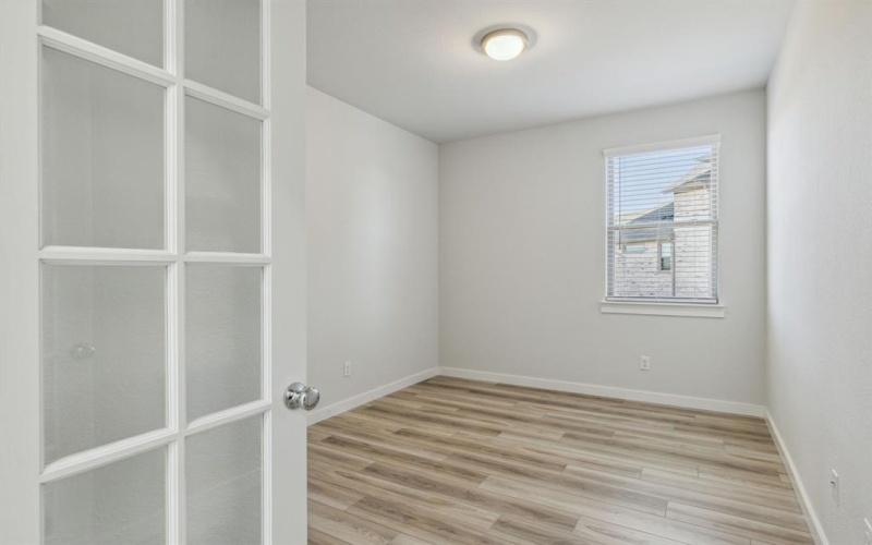 806 Pine Beach Drive, McKinney, TX 75071, 4 Habitaciones Habitaciones , ,3 BañosBaños,Residential,En Venta,806 Pine Beach Drive,20972672