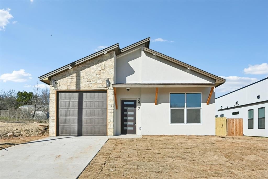 3613 Durango Trail, Granbury, TX 76048, 3 Bedrooms Bedrooms, ,2 BathroomsBathrooms,Residential,For Sale,3613 Durango Trail,20972813
