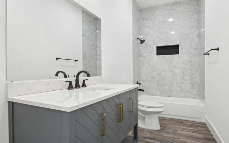 3613 Durango Trail, Granbury, TX 76048, 3 Bedrooms Bedrooms, ,2 BathroomsBathrooms,Residential,For Sale,3613 Durango Trail,20972813