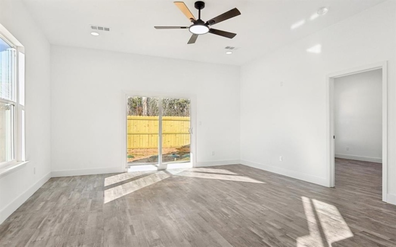 3613 Durango Trail, Granbury, TX 76048, 3 Bedrooms Bedrooms, ,2 BathroomsBathrooms,Residential,For Sale,3613 Durango Trail,20972813
