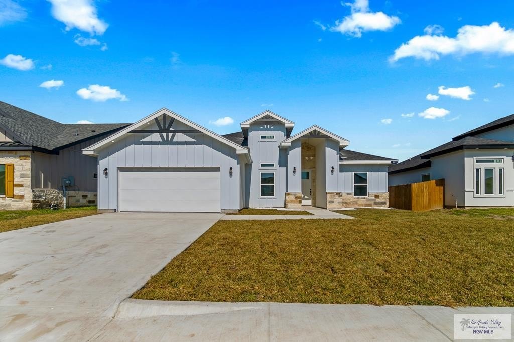 712 KAYLEE DR, LA FERIA, TX 78559, 4 Bedrooms Bedrooms, ,2 BathroomsBathrooms,Residential,For Sale,712 KAYLEE DR,29766106
