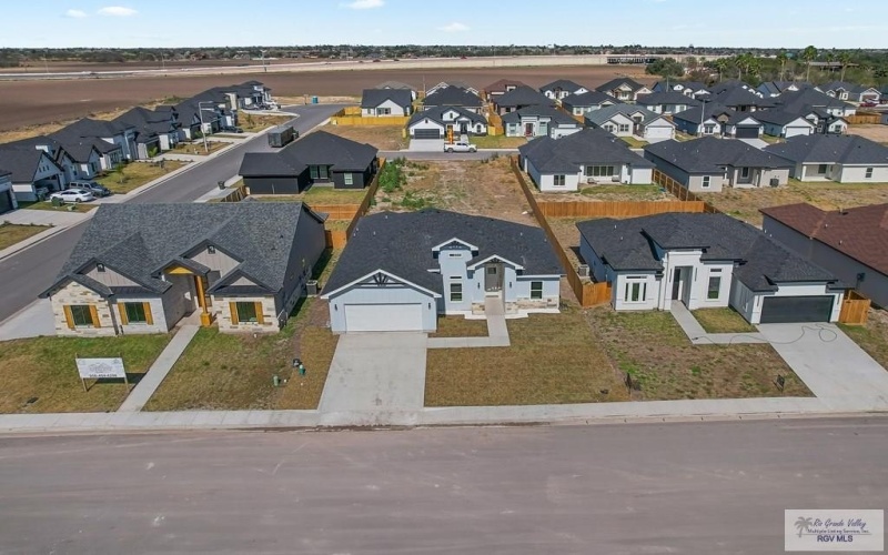 712 KAYLEE DR, LA FERIA, TX 78559, 4 Bedrooms Bedrooms, ,2 BathroomsBathrooms,Residential,For Sale,712 KAYLEE DR,29766106