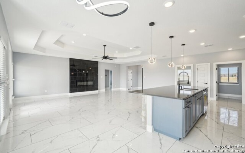 792 lake valley, La Vernia, TX 78121, 4 Habitaciones Habitaciones , ,2 BañosBaños,Residential,En Venta,792 lake valley,1811748
