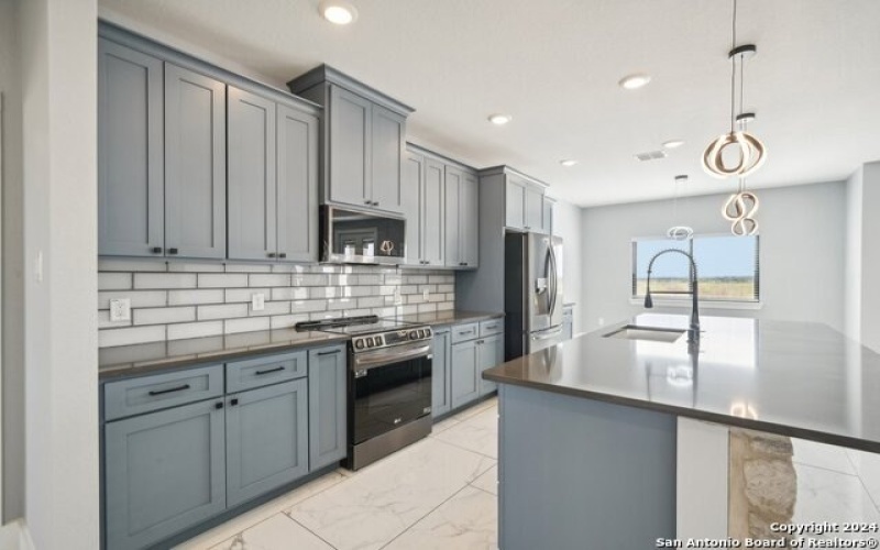 792 lake valley, La Vernia, TX 78121, 4 Habitaciones Habitaciones , ,2 BañosBaños,Residential,En Venta,792 lake valley,1811748