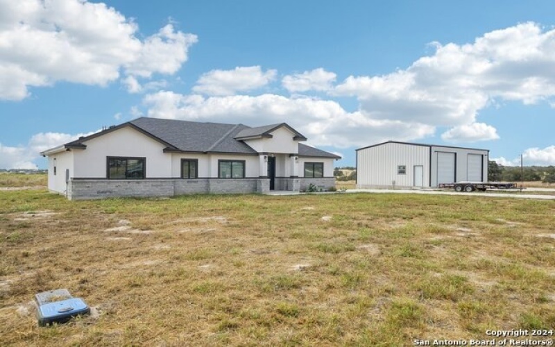 792 lake valley, La Vernia, TX 78121, 4 Habitaciones Habitaciones , ,2 BañosBaños,Residential,En Venta,792 lake valley,1811748