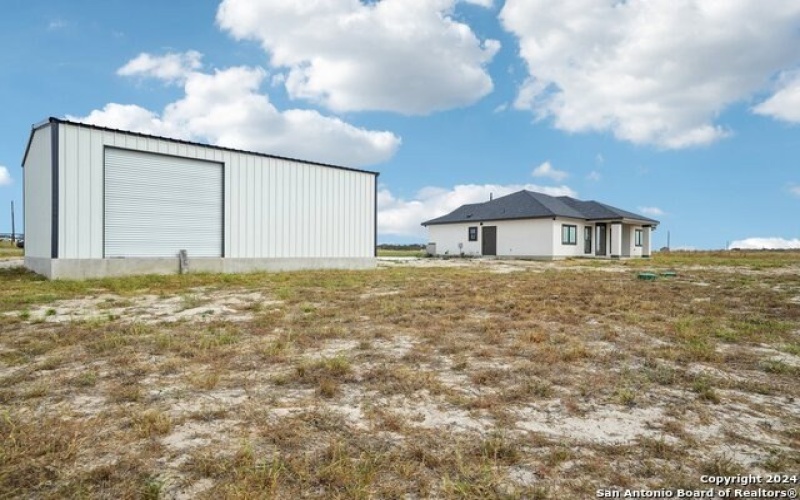792 lake valley, La Vernia, TX 78121, 4 Habitaciones Habitaciones , ,2 BañosBaños,Residential,En Venta,792 lake valley,1811748