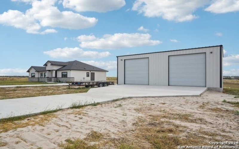 792 lake valley, La Vernia, TX 78121, 4 Habitaciones Habitaciones , ,2 BañosBaños,Residential,En Venta,792 lake valley,1811748