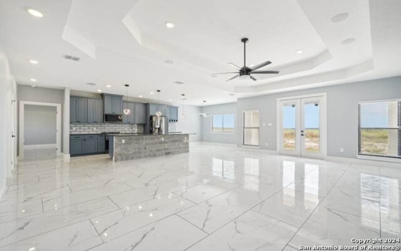 792 lake valley, La Vernia, TX 78121, 4 Habitaciones Habitaciones , ,2 BañosBaños,Residential,En Venta,792 lake valley,1811748