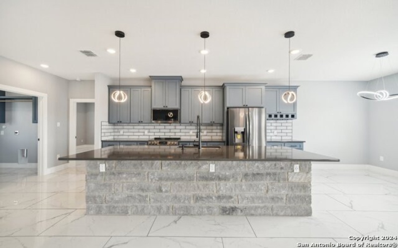 792 lake valley, La Vernia, TX 78121, 4 Habitaciones Habitaciones , ,2 BañosBaños,Residential,En Venta,792 lake valley,1811748