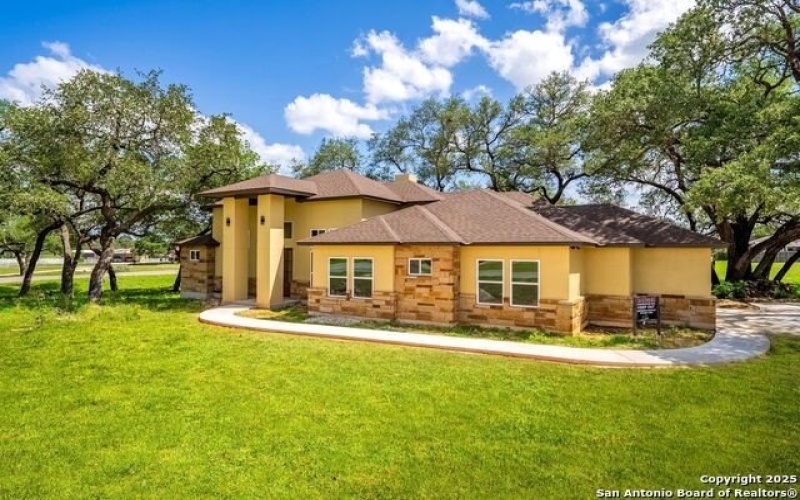 101 Vintage Run Dr, La Vernia, TX 78121, 3 Habitaciones Habitaciones , ,2 BañosBaños,Residential,En Venta,101 Vintage Run Dr,1848485