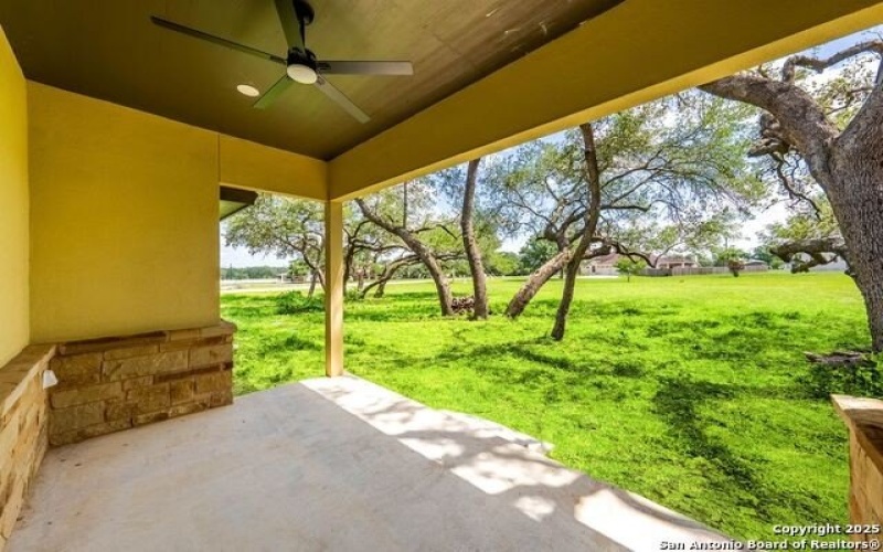 101 Vintage Run Dr, La Vernia, TX 78121, 3 Habitaciones Habitaciones , ,2 BañosBaños,Residential,En Venta,101 Vintage Run Dr,1848485