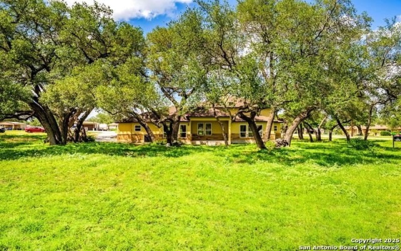 101 Vintage Run Dr, La Vernia, TX 78121, 3 Habitaciones Habitaciones , ,2 BañosBaños,Residential,En Venta,101 Vintage Run Dr,1848485