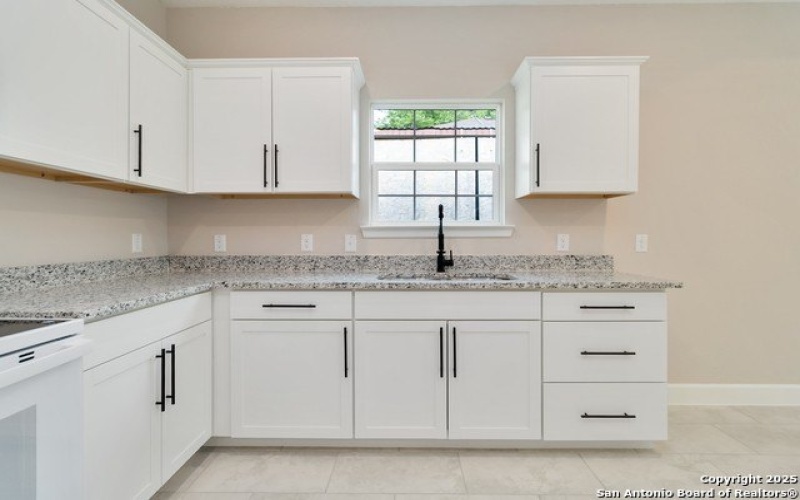 127 Hopi, San Antonio, TX 78211, 4 Bedrooms Bedrooms, ,2 BathroomsBathrooms,Residential,For Sale,127 Hopi,1869295